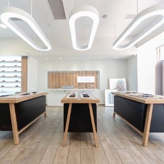 Stores Black Desks