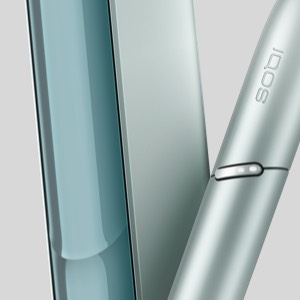 IQOS 3 Duo device in Lucid Teal