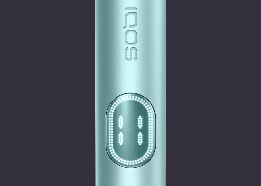 An IQOS ILUMA i device in Digital Violet color.