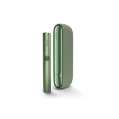IQOS ILUMA device