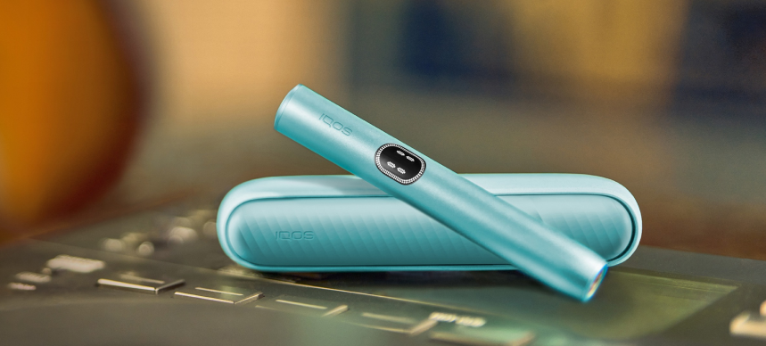 IQOS ILUMA i device.