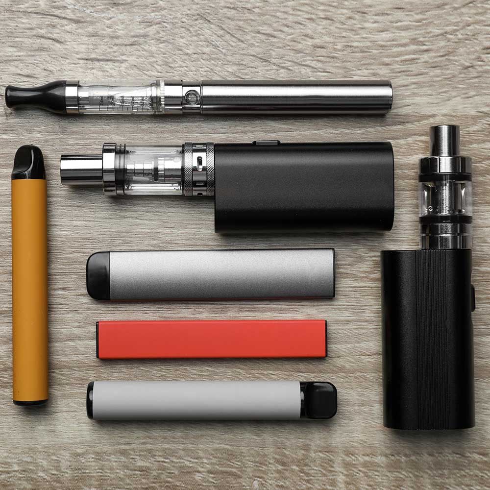 open and closed type vape systems