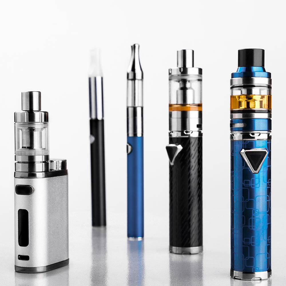Electronic cigarettes and «spitting».