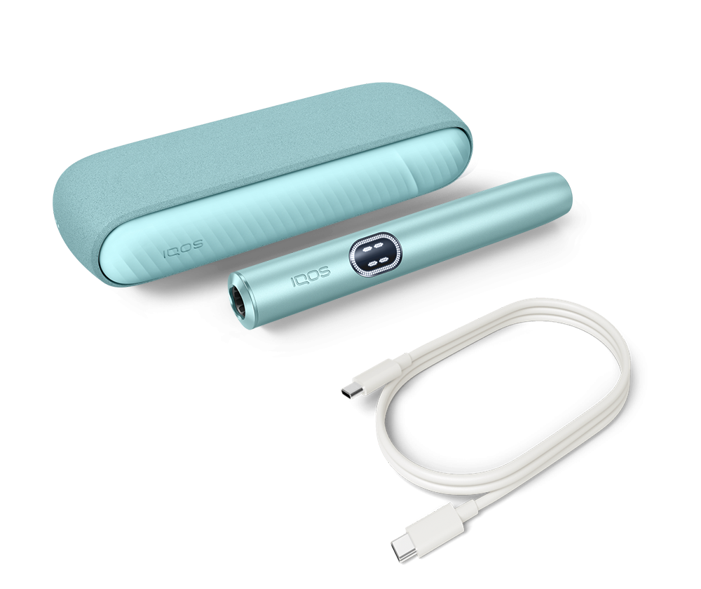 IQOS ILUMA i Breeze Blue και καλώδιο φόρτισης